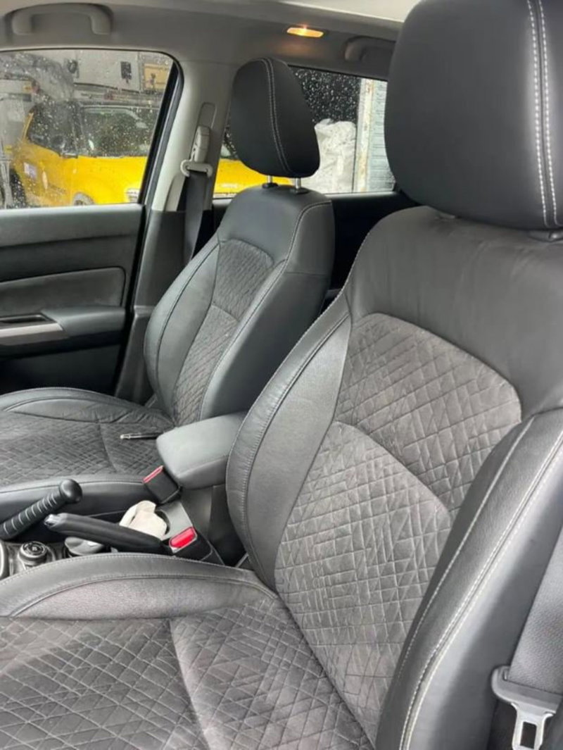 Suzuki Vitara usata a Latina (5)