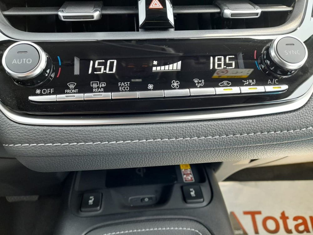 Suzuki Swace nuova a L'Aquila (9)