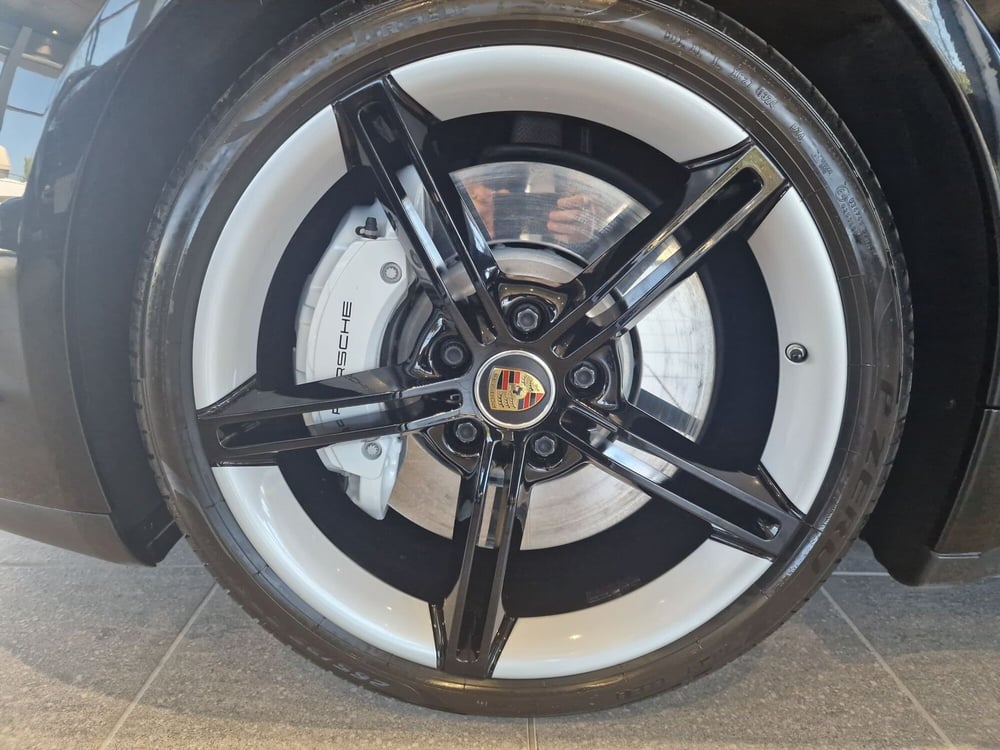 Porsche Taycan usata a Firenze (10)
