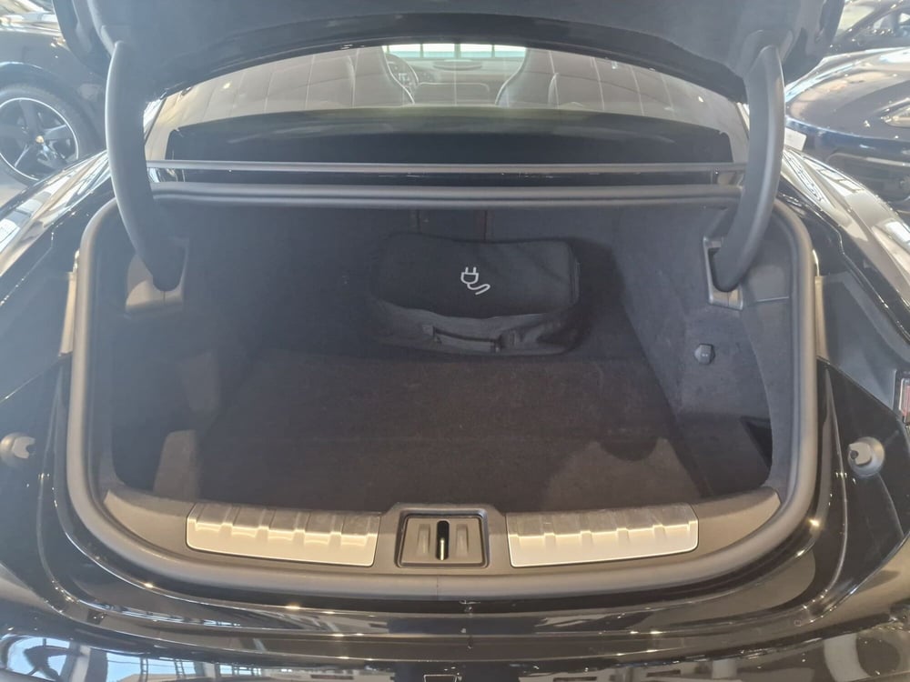 Porsche Taycan usata a Firenze (12)