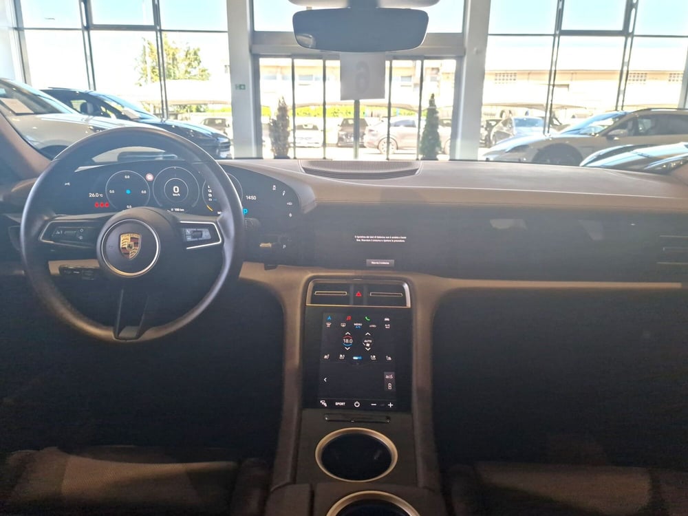 Porsche Taycan usata a Firenze (16)