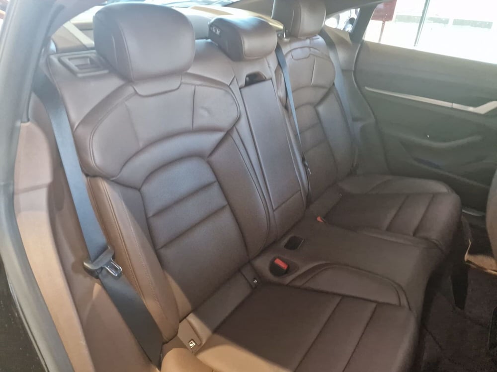 Porsche Taycan usata a Firenze (17)