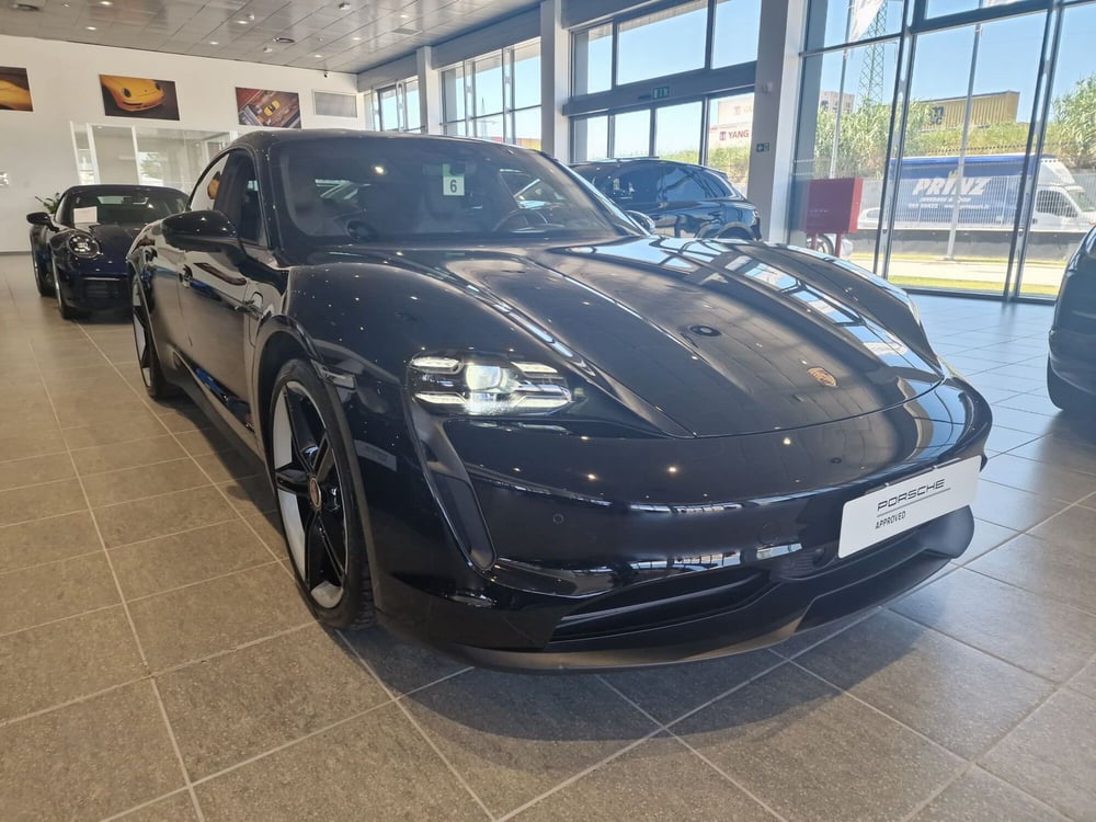 Porsche Taycan usata a Firenze (3)