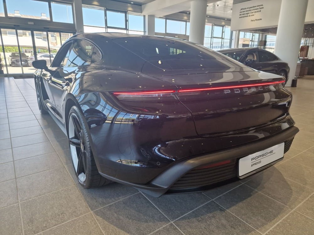 Porsche Taycan usata a Firenze (8)