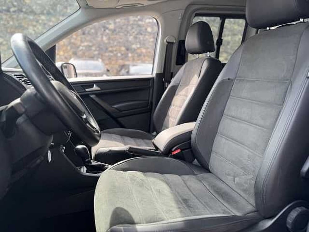 Volkswagen Caddy usata a Genova (9)