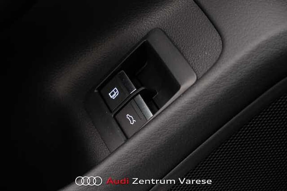 Audi A6 Avant nuova a Varese (16)