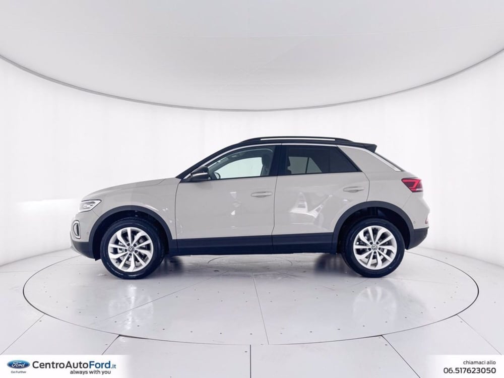 Volkswagen T-Roc nuova a Roma (3)