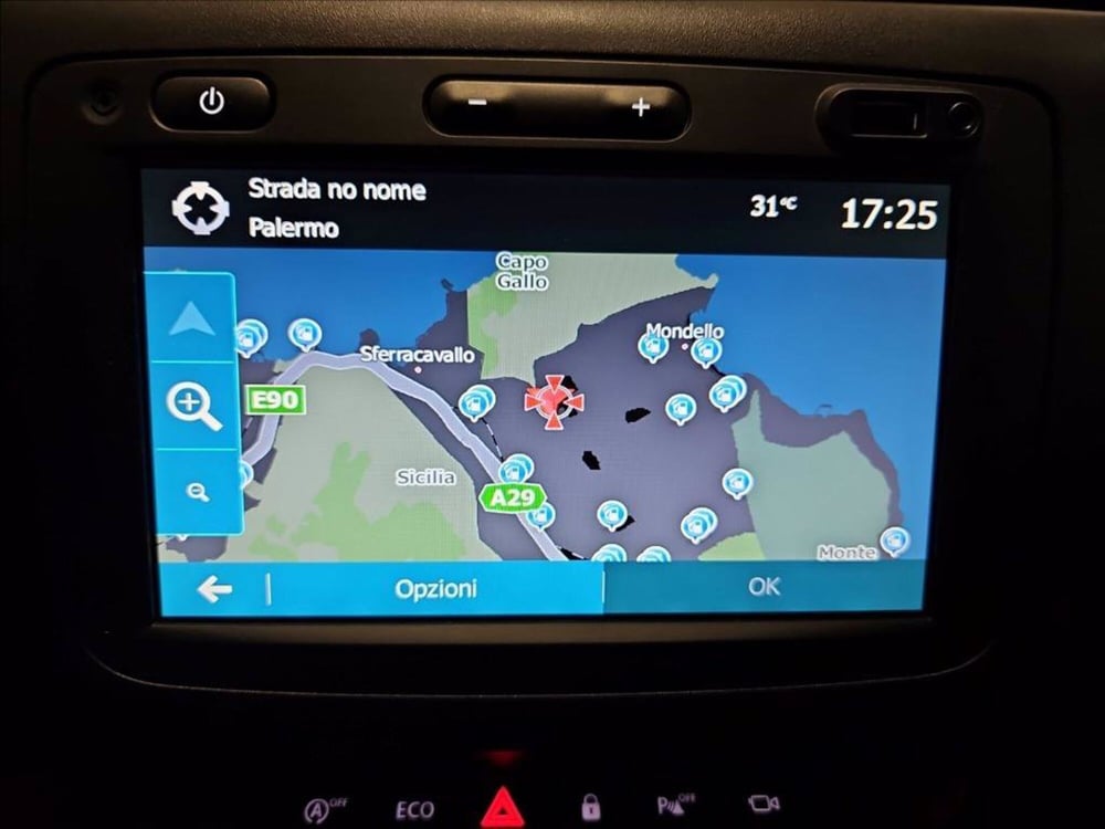 Dacia Duster usata a Palermo (18)