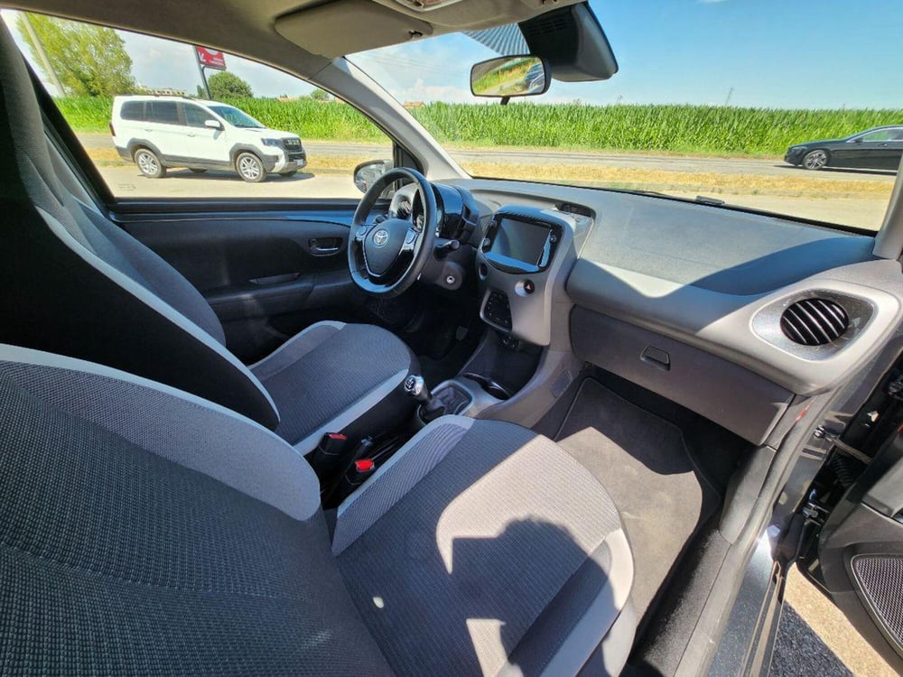 Toyota Aygo usata a Milano (14)