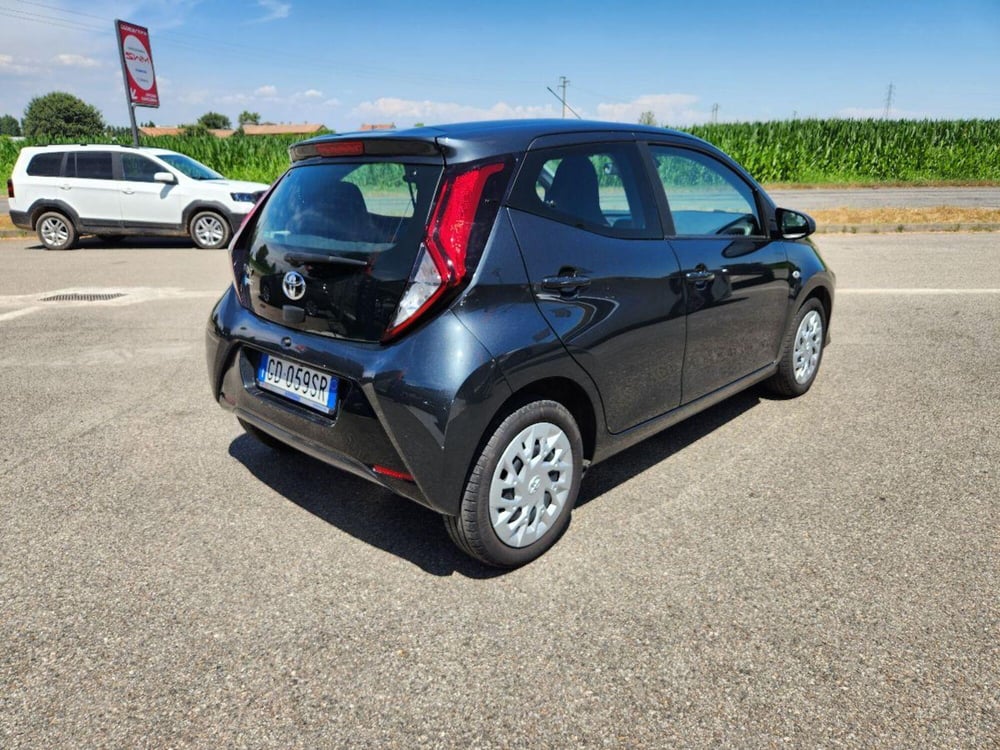 Toyota Aygo usata a Milano (6)