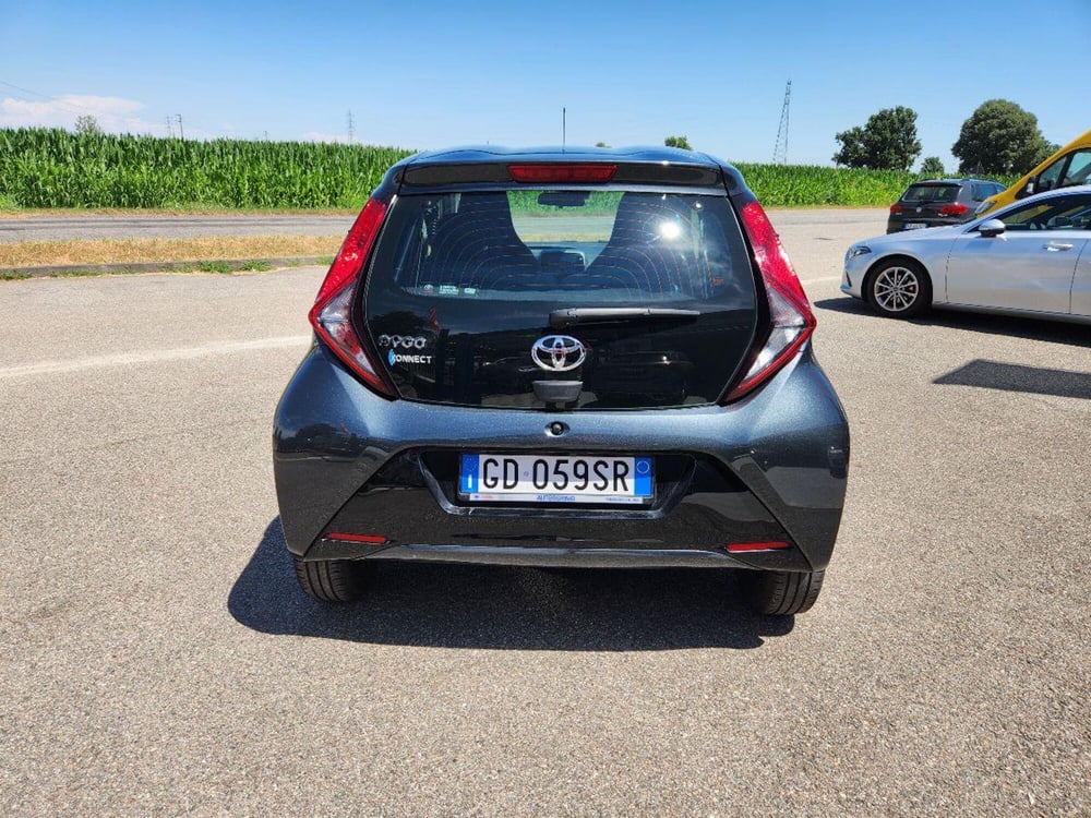 Toyota Aygo usata a Milano (9)