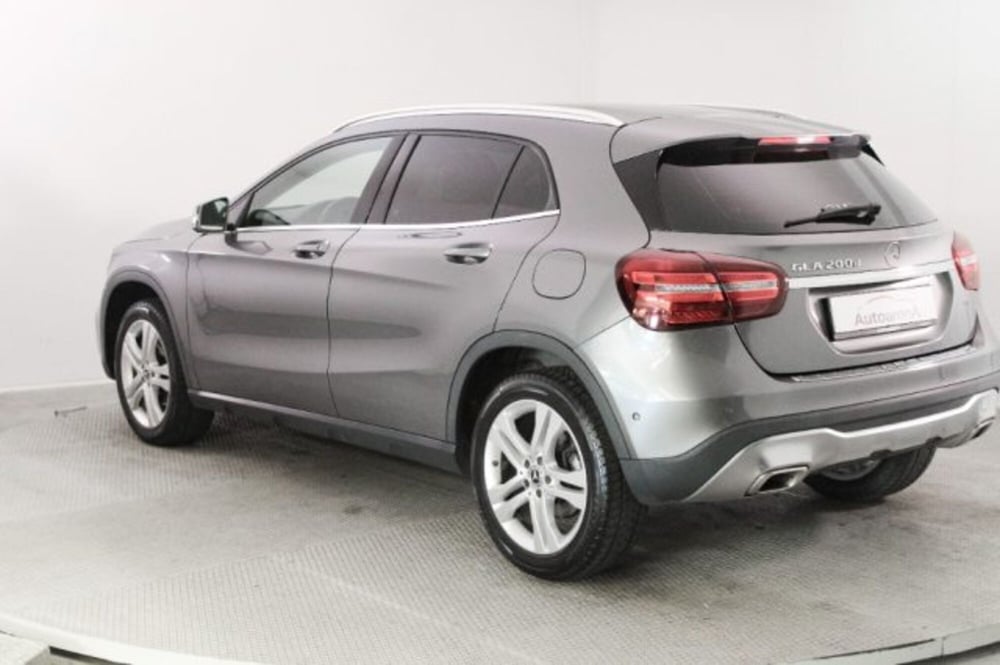 Mercedes-Benz GLA SUV usata a Novara (4)