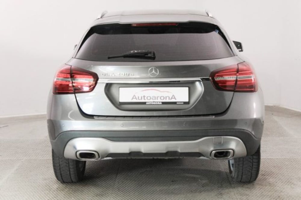 Mercedes-Benz GLA SUV usata a Novara (5)