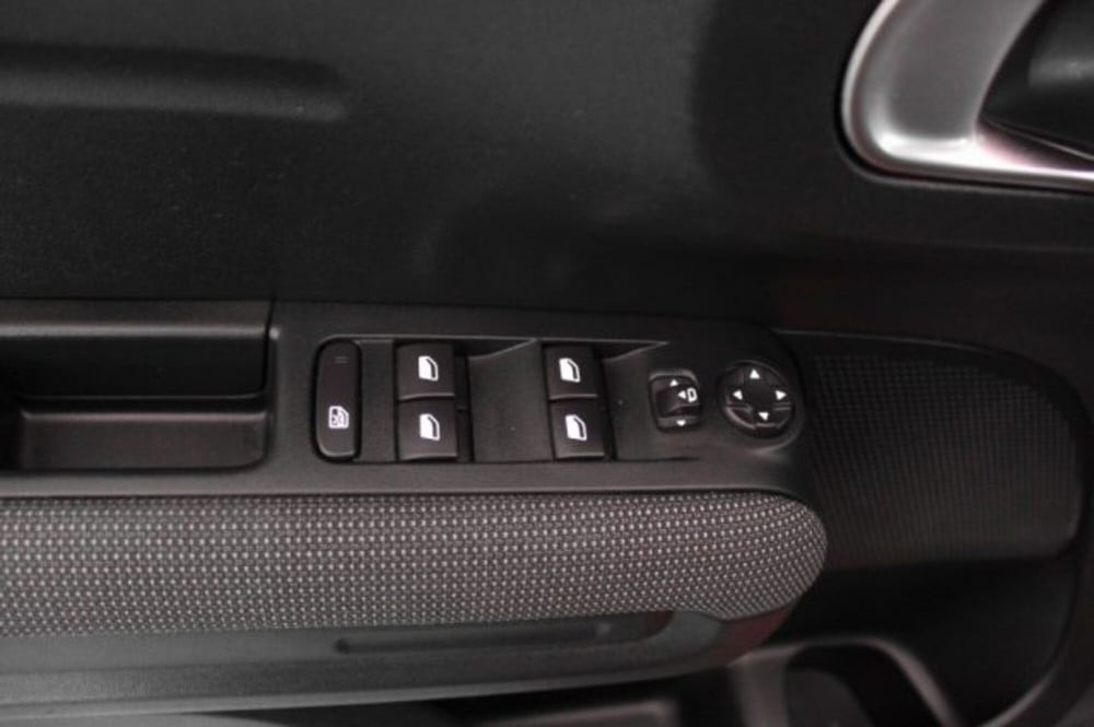 Citroen C3 Aircross usata a Novara (15)