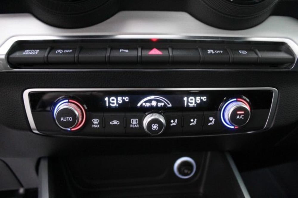 Audi Q2 usata a Novara (6)
