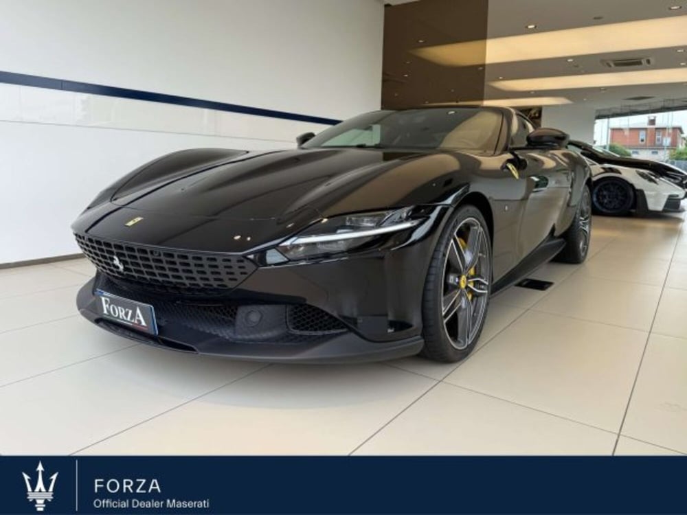 Ferrari Roma Spider usata a Torino