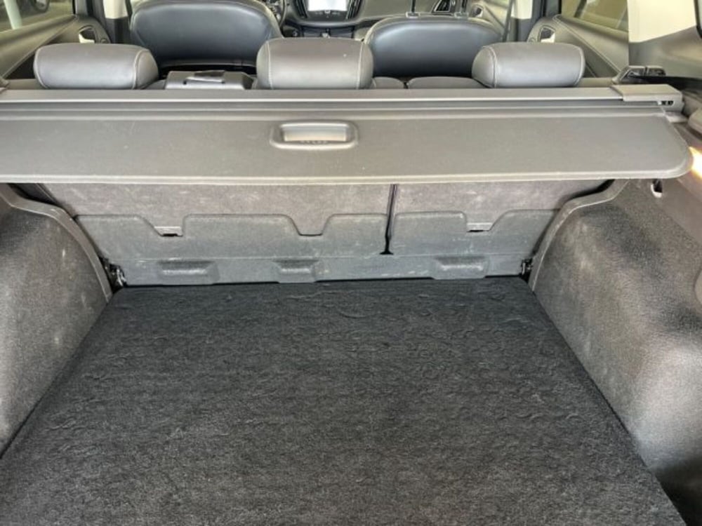Ford Kuga usata a Lecce (16)