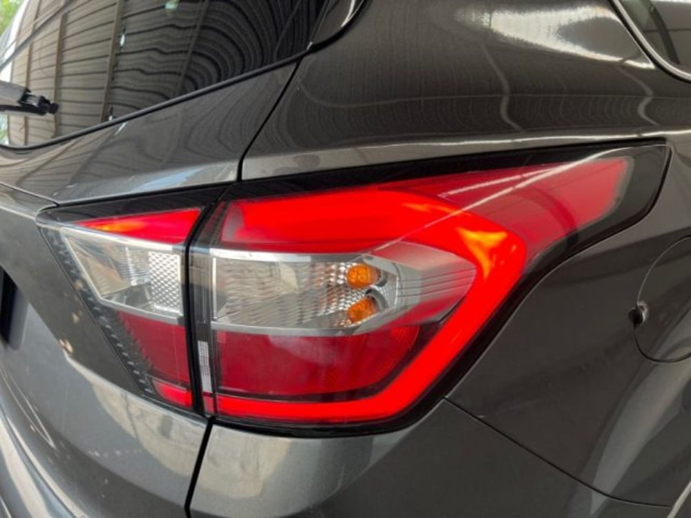 Ford Kuga usata a Lecce (9)