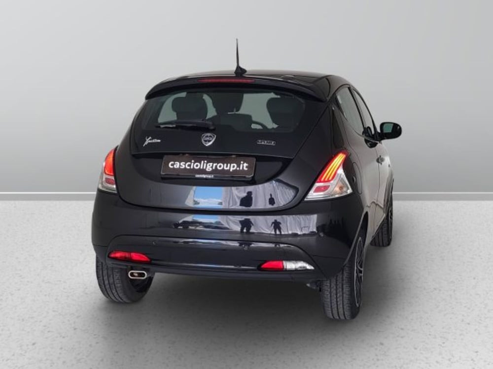 Lancia Ypsilon usata a Teramo (6)