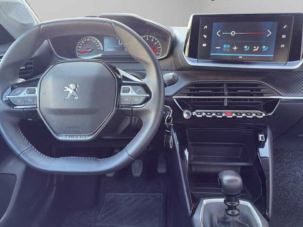 Peugeot 208 usata a Vibo Valentia (13)