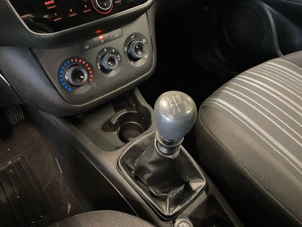 Fiat Punto Evo usata a Torino (11)