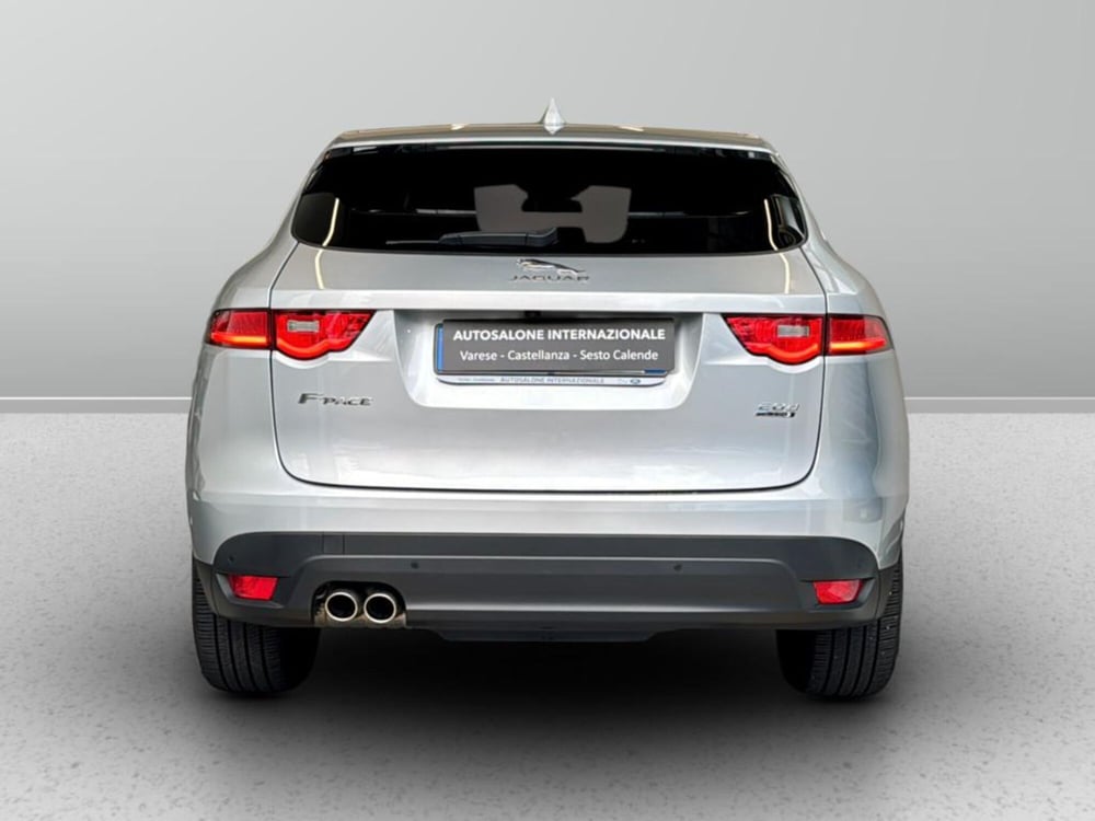 Jaguar F-Pace usata a Varese (7)