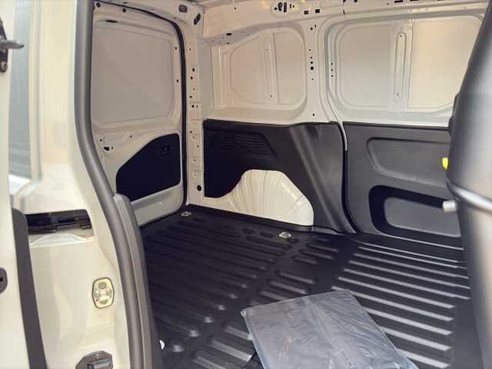 Opel Combo Furgone nuova a Vibo Valentia (11)