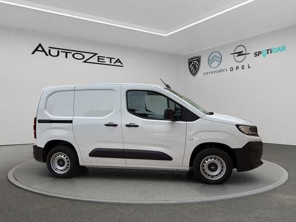 Opel Combo Furgone nuova a Vibo Valentia (4)