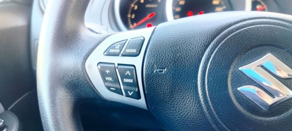 Suzuki Grand Vitara usata a Oristano (13)