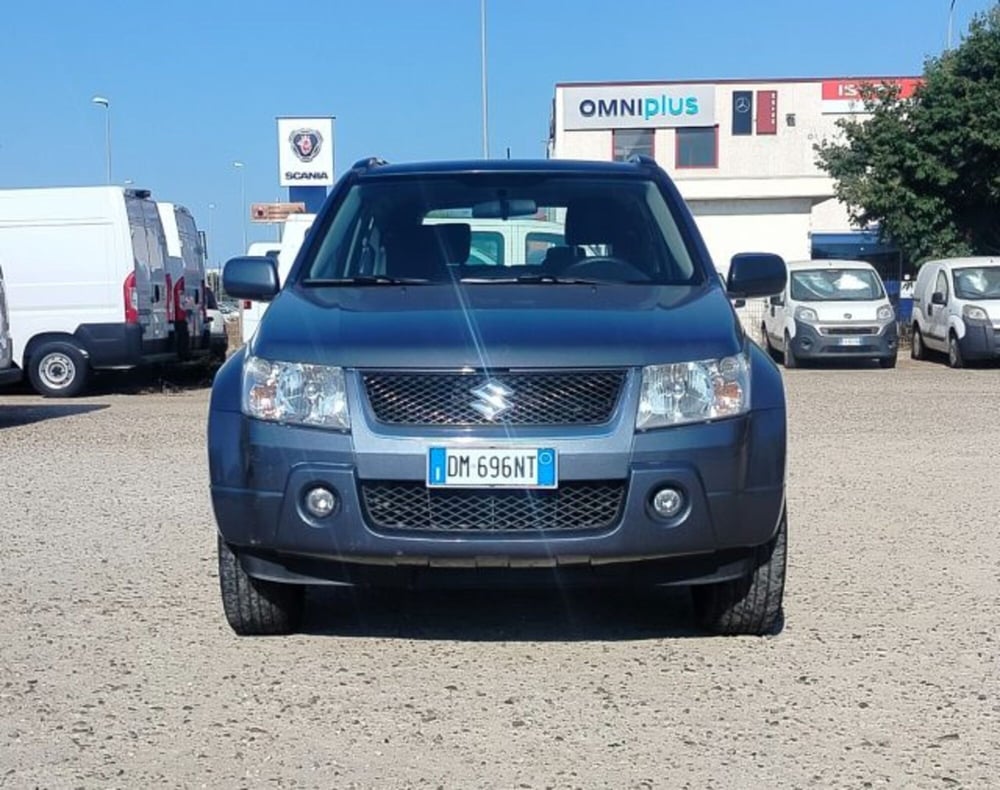 Suzuki Grand Vitara usata a Oristano (6)