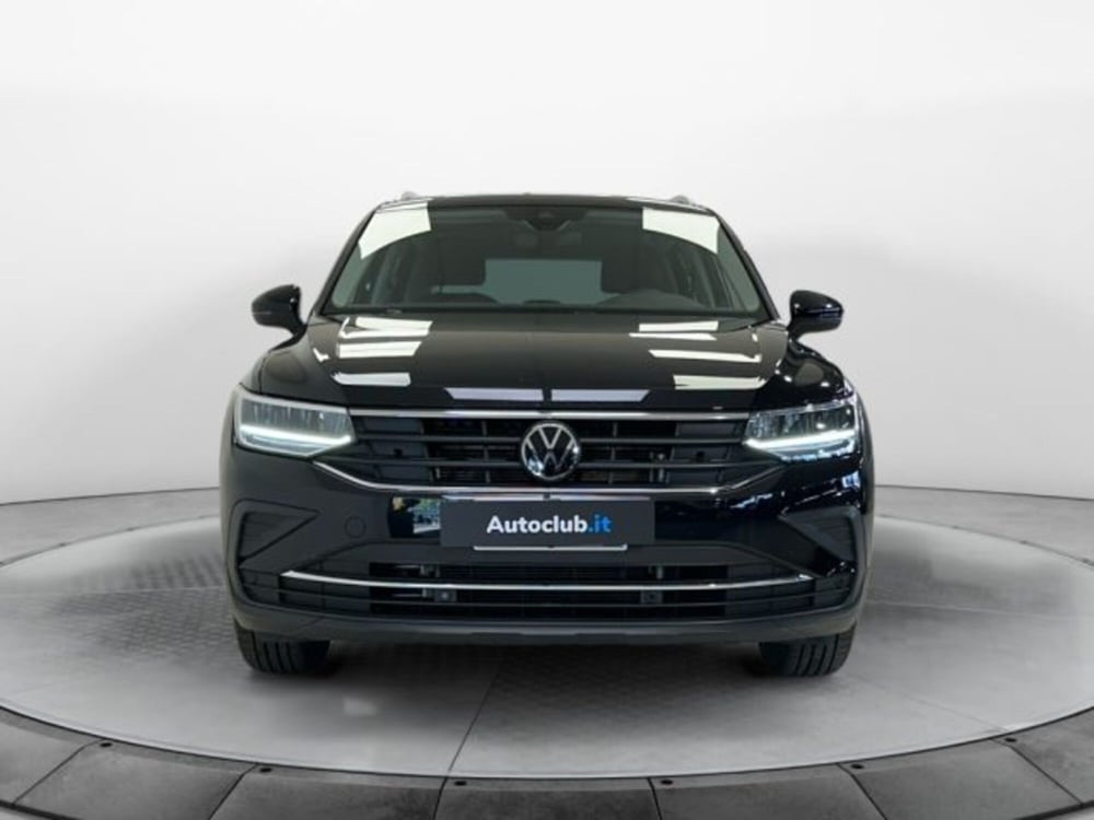 Volkswagen Tiguan usata a Modena (17)