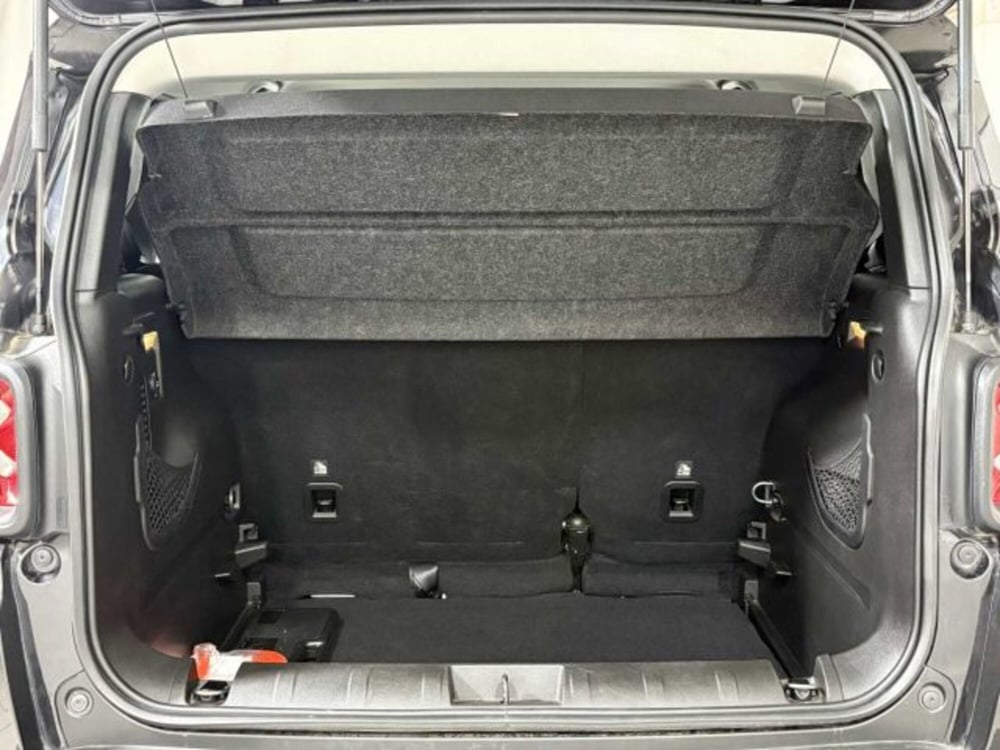 Jeep Renegade usata a Sondrio (15)