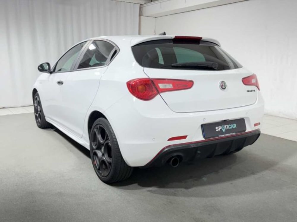 Alfa Romeo Giulietta usata a Sondrio (3)