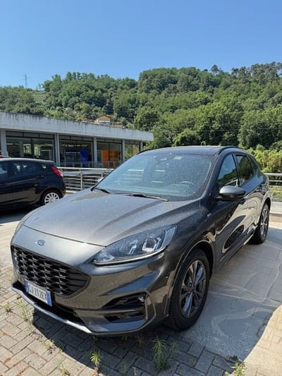 Ford Kuga 2.5 Full Hybrid 190 CV CVT 2WD ST-Line Design del 2022 usata a La Spezia