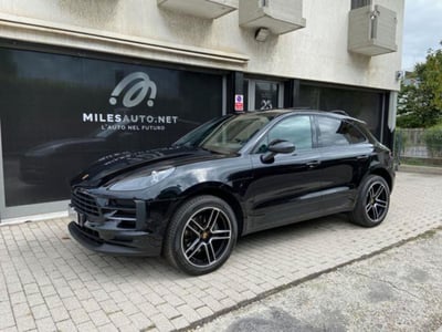 Porsche Macan 2.0 del 2021 usata a Rubano