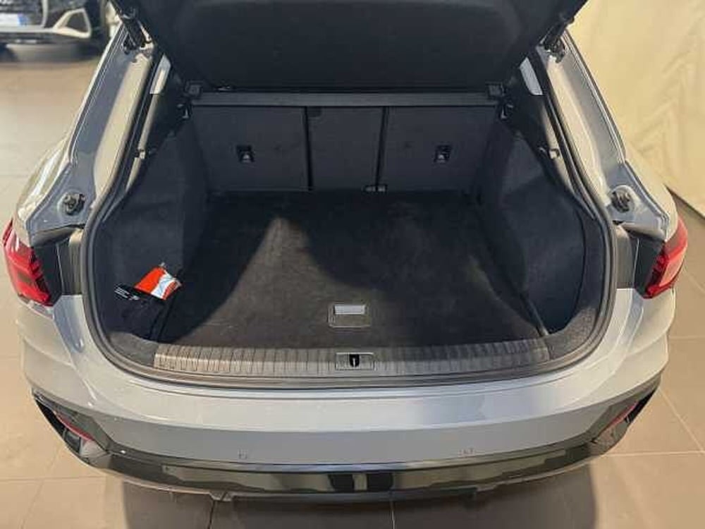 Audi Q3 Sportback usata a Genova (17)