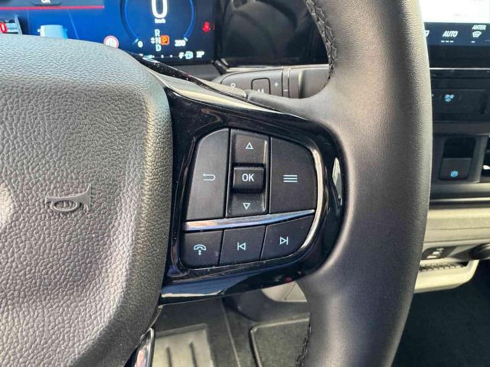 Ford Tourneo Custom usata a Vercelli (17)