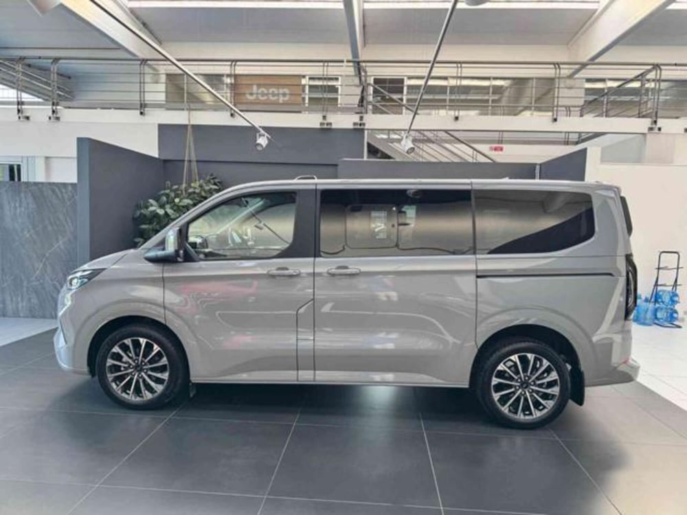 Ford Tourneo Custom usata a Vercelli (4)
