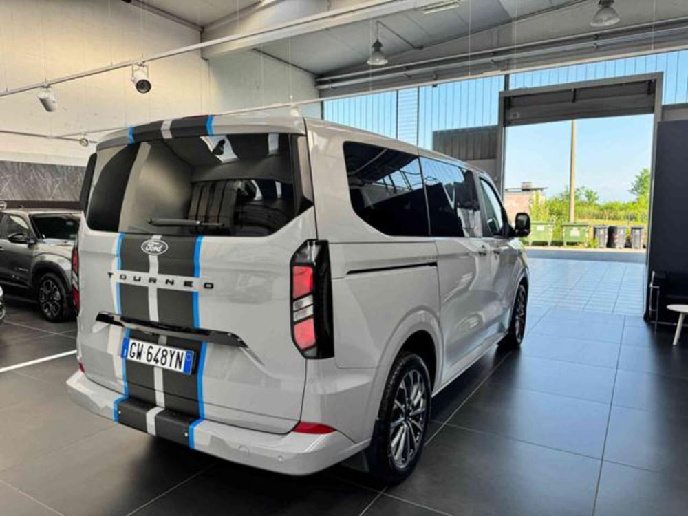 Ford Tourneo Custom usata a Vercelli (6)