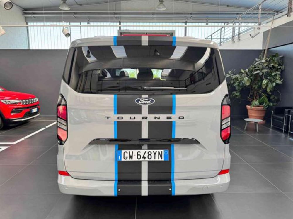 Ford Tourneo Custom usata a Vercelli (7)
