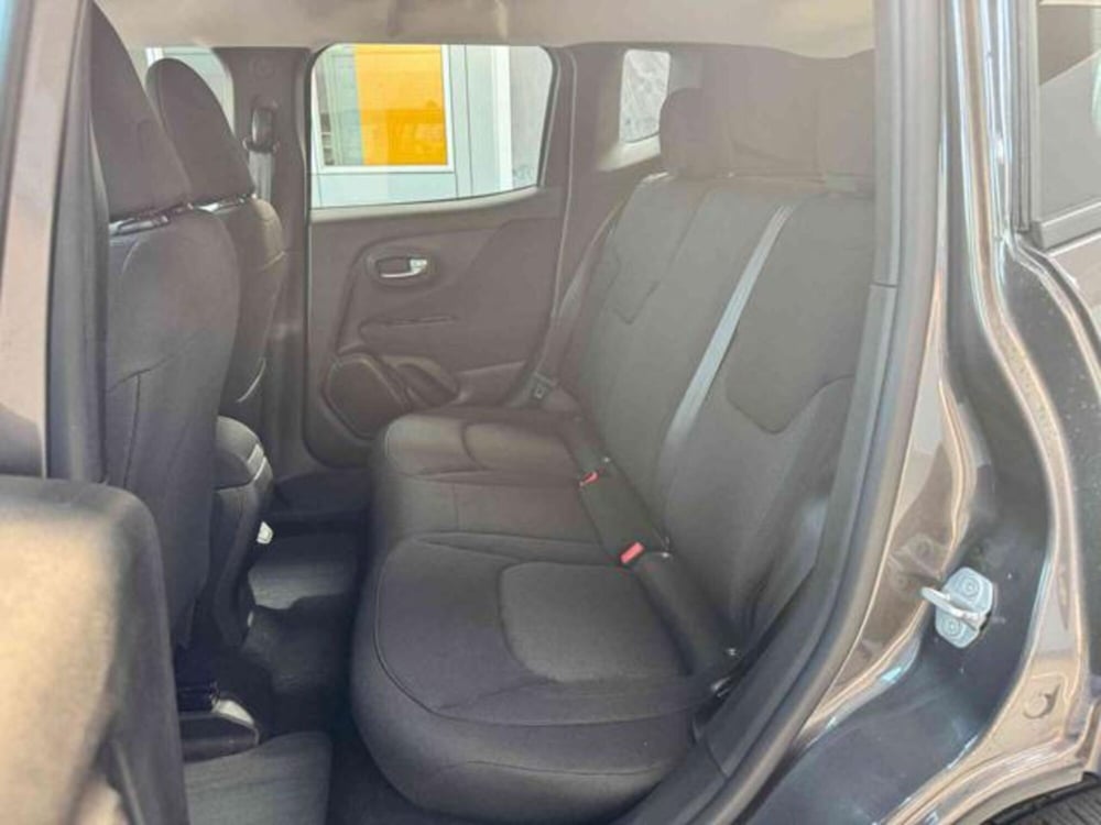 Jeep Renegade usata a Vercelli (14)