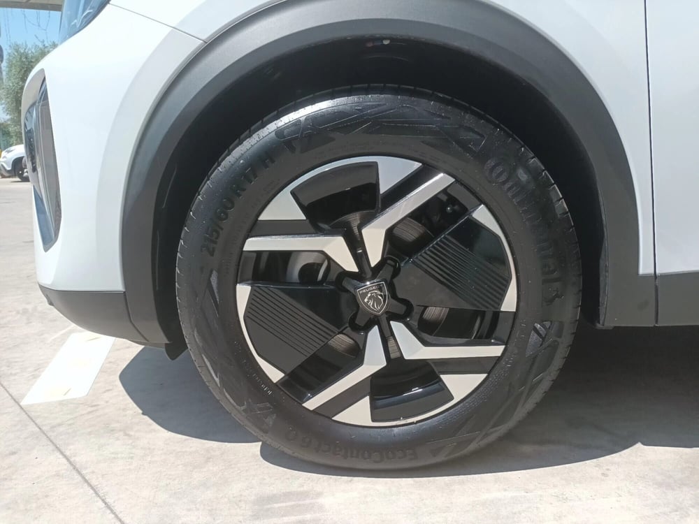 Peugeot 2008 nuova a Bari (6)