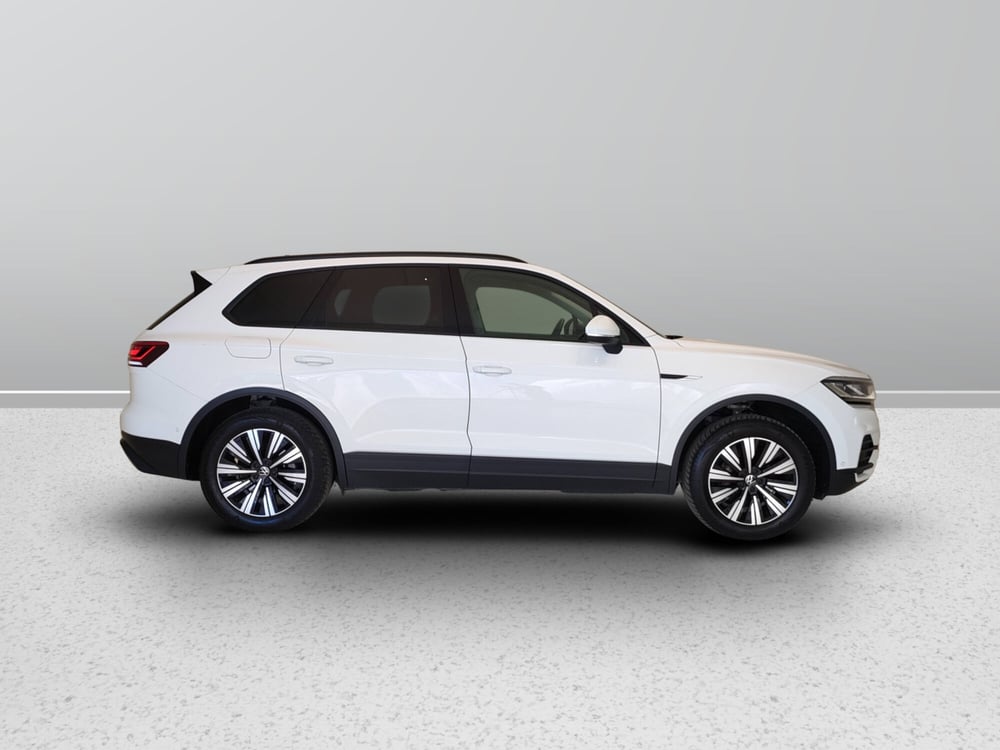 Volkswagen Touareg usata a Ascoli Piceno (7)