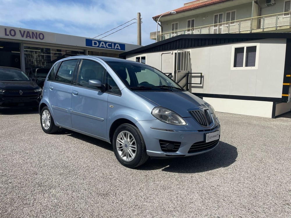 Lancia Musa usata a Messina (3)
