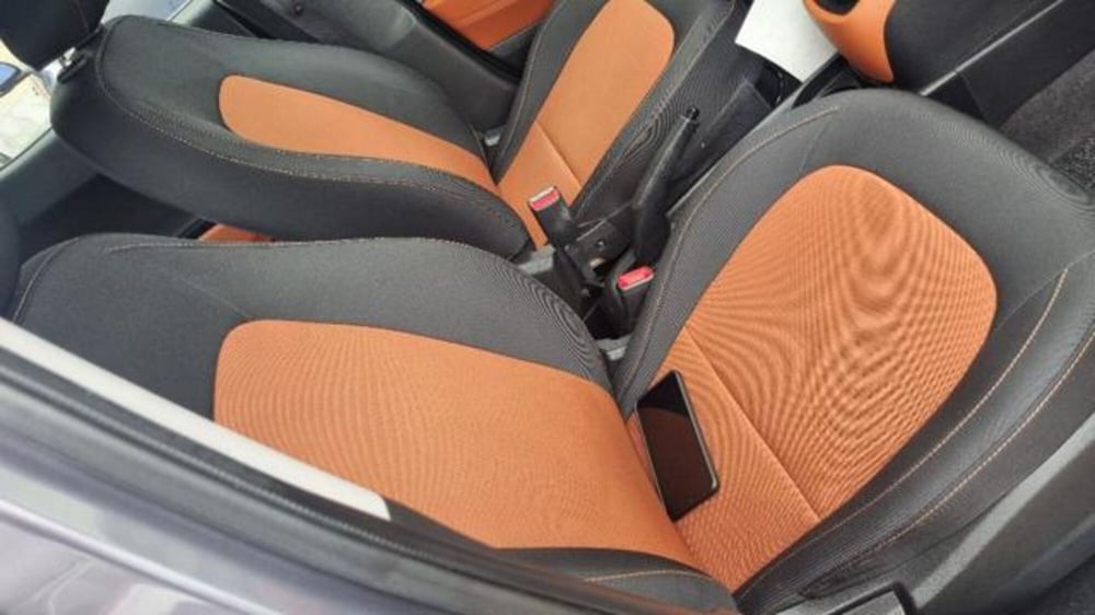 Hyundai i10 usata a Savona (12)