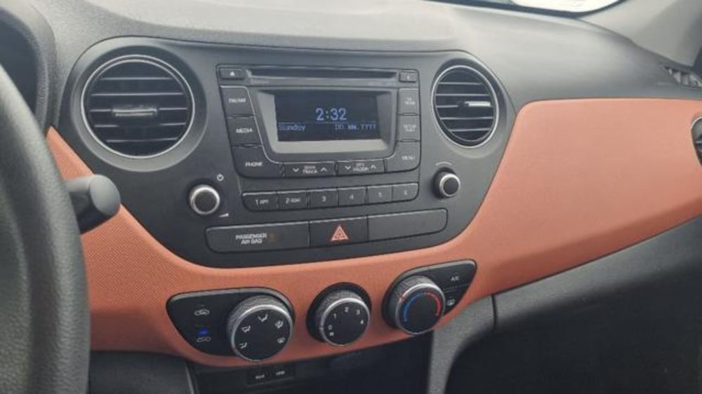 Hyundai i10 usata a Savona (6)