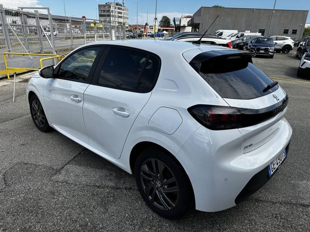 Peugeot 208 usata a Torino (4)