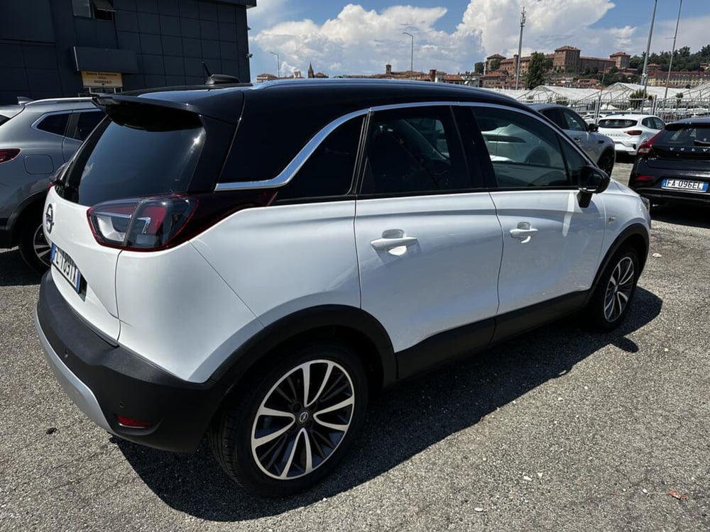 Opel Crossland X usata a Torino (3)