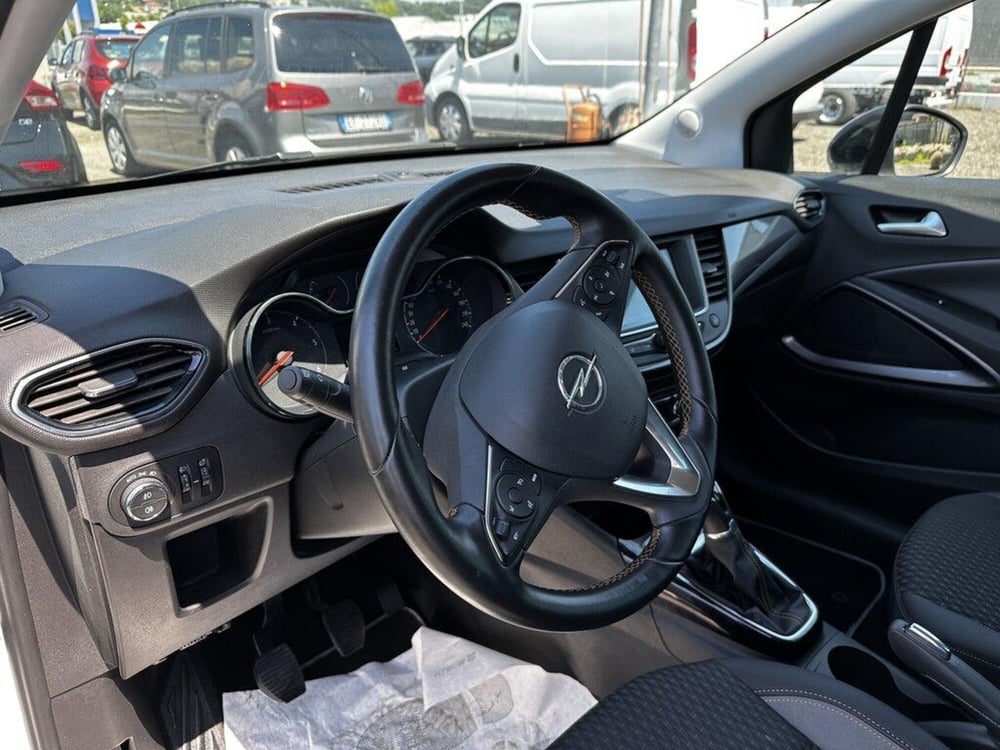 Opel Crossland X usata a Torino (8)