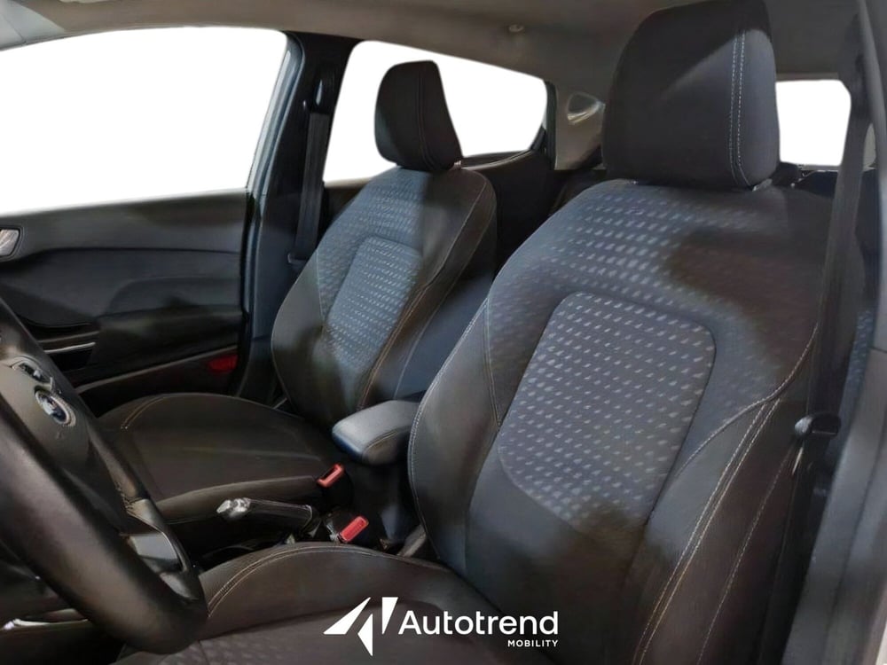 Ford Fiesta usata a Bari (5)